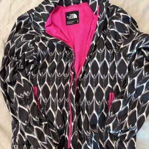 Women’s North Face windbreaker jacket!